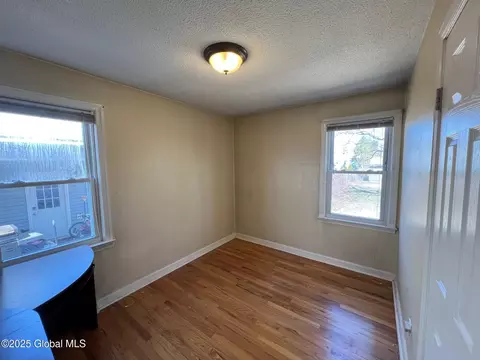 Bedroom - 1028 Peter Rd, Schenectady, NY 12303 photo 5 of 7