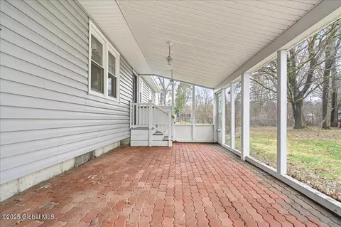 6 Dawn Dr, Glenville, NY 12302 photo 25