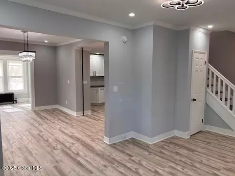 58 Wilson Ave, Schenectady, NY 12304 photo 11