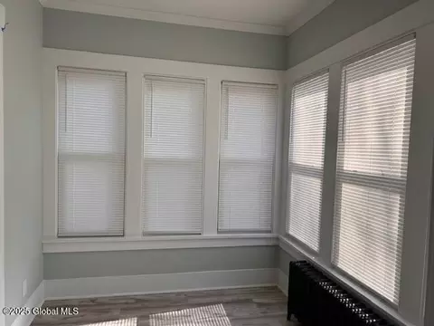 58 Wilson Ave, Schenectady, NY 12304 photo 28