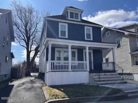 58 Wilson Ave, Schenectady, NY 12304 photo 2