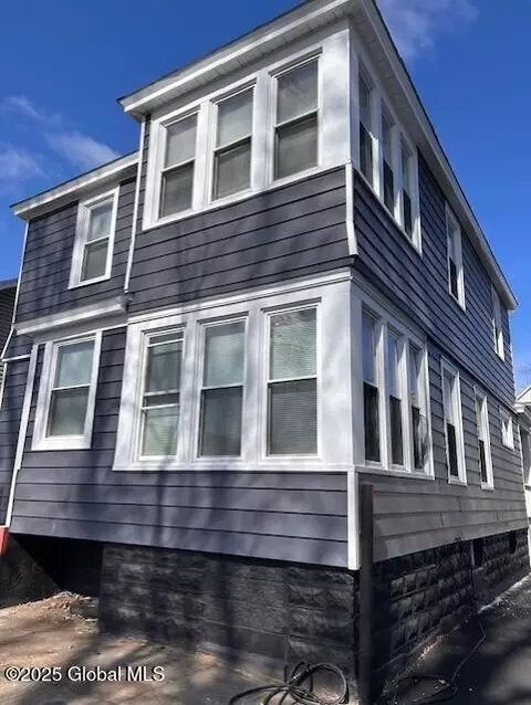 58 Wilson Ave, Schenectady, NY 12304 photo 59