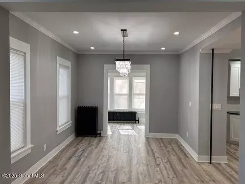 58 Wilson Ave, Schenectady, NY 12304 photo 12