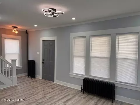 58 Wilson Ave, Schenectady, NY 12304 photo 8