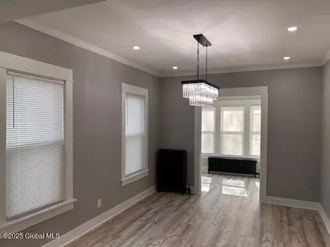 58 Wilson Ave, Schenectady, NY 12304 photo 13