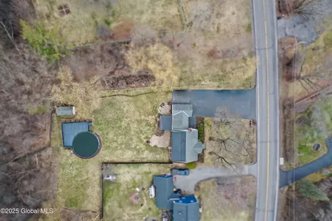 51 Spring Rd, Glenville, NY 12302 photo 5