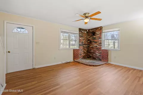 1184 Outer Dr, Schenectady, NY 12303 photo 4