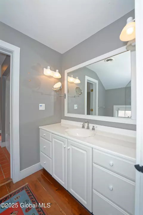 Bath - 91 Darwin Rd, Cambridge, NY 12816 photo 3 of 5