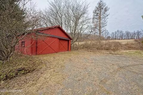 Exterior - 91 Darwin Rd, Cambridge, NY 12816 photo 6 of 14