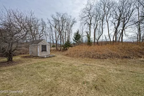 Exterior - 91 Darwin Rd, Cambridge, NY 12816 photo 12 of 14