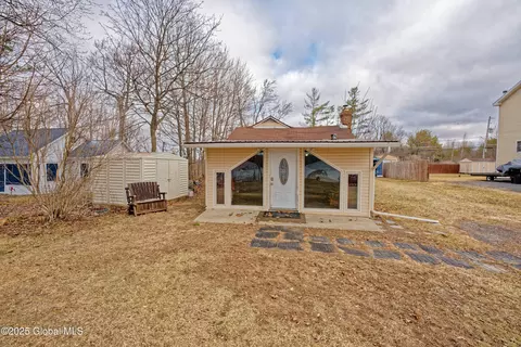 8754 Mariaville Rd, Pattersonville, NY 12137