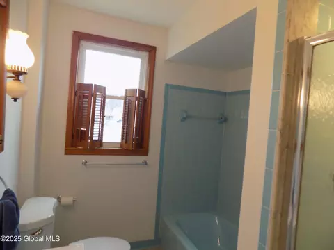 300 Sullivan Rd, Schenectady, NY 12304 photo 25