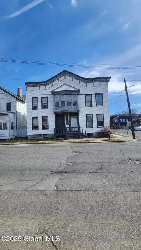 22 2nd Ave, Troy, NY 12180