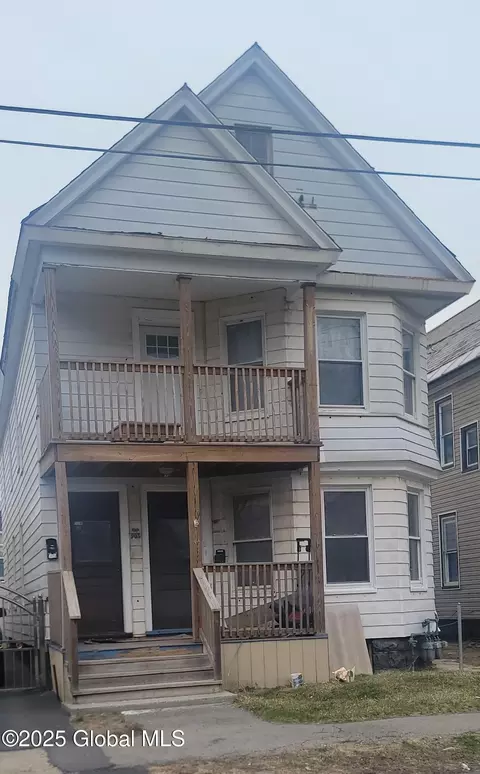 903 Lincoln Ave, Schenectady, NY 12307