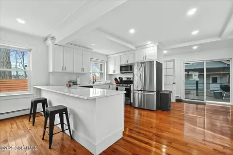 Kitchen - 701 Vale Pl, Schenectady, NY 12308 photo 1 of 3