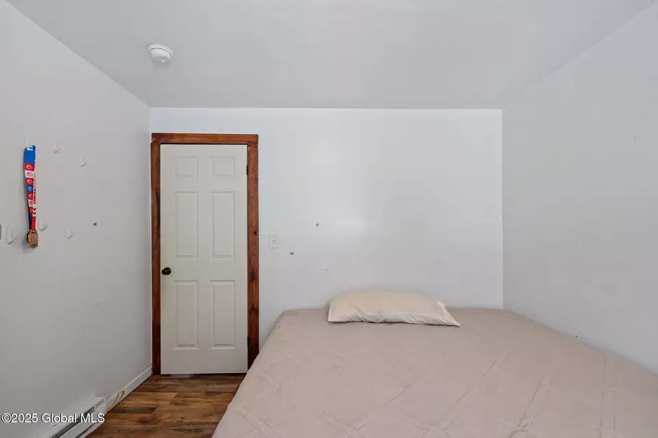 Bedroom - 346 Locust Ave, Amsterdam, NY 12010 photo 10 of 17