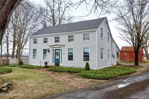 87 Mann Rd, Ballston Spa, NY 12020