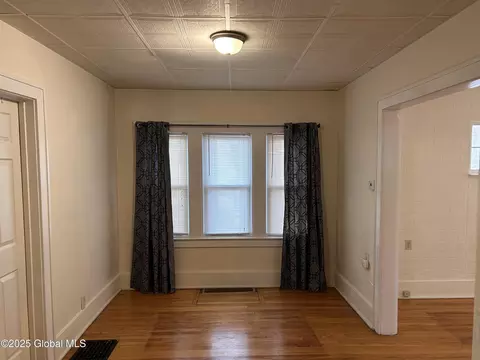 2012 State St, Schenectady, NY 12304 photo 14