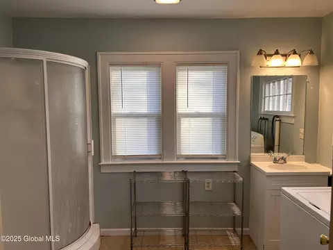 2012 State St, Schenectady, NY 12304 photo 24