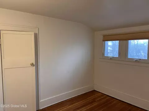 2012 State St, Schenectady, NY 12304 photo 37