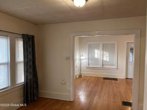 2012 State St, Schenectady, NY 12304 photo 16