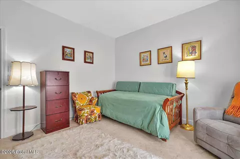 Bedroom - 40 Sheldon Dr, Mechanicville, NY 12118 photo 4 of 5