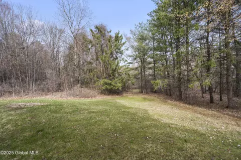 9 Griffith Ln, Glenville, NY 12302 photo 37