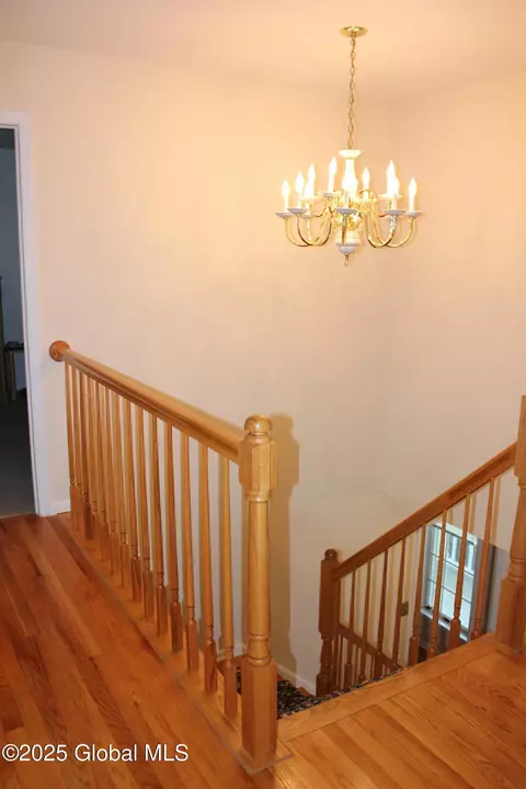 2 Rhode Island Ct, Rexford, NY 12148 photo 16