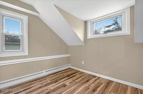 840 Whitney Dr, Schenectady, NY 12309 photo 27