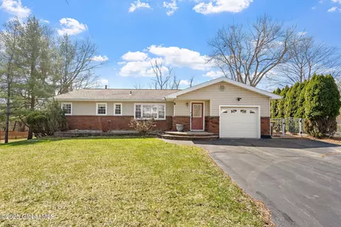 532 Boght Rd, Cohoes, NY 12047