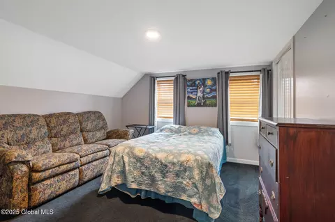 Bedroom - 330 Mariaville Rd, Schenectady, NY 12306 photo 3 of 5