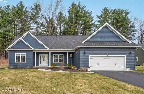 1 Placid Pines Ct, Ballston Lake, NY 12019