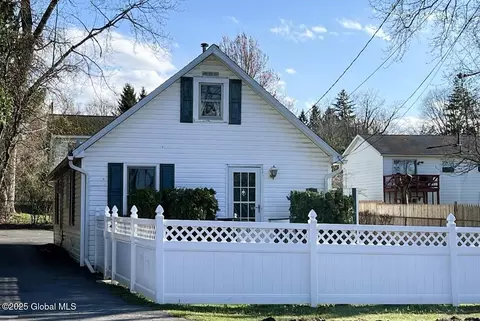 1830 Providence Ave, Schenectady, NY 12309