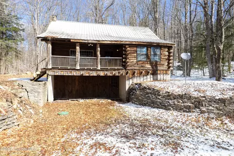 1384 County Highway 112, Gloversville, NY 12078