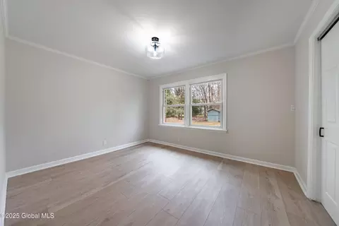 Bedroom - 115 Droms Rd, Glenville, NY 12302 photo 2 of 4