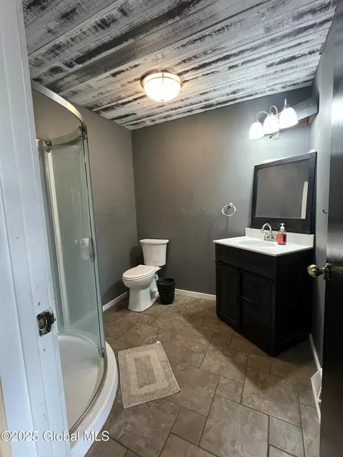 139 Butler Rd, Hampton, NY 12837 photo 9