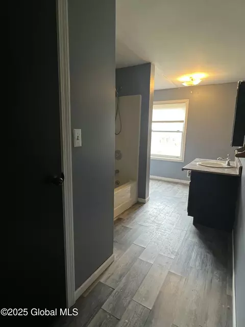 139 Butler Rd, Hampton, NY 12837 photo 13