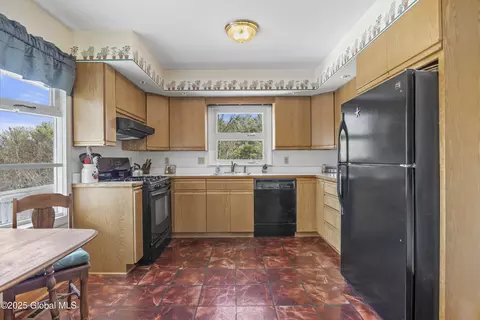 1044 Thacher Pk Rd, East Berne, NY 12059 photo 16