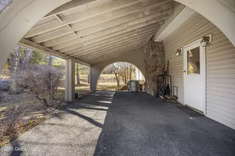 1044 Thacher Pk Rd, East Berne, NY 12059 photo 28