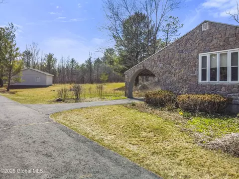 1044 Thacher Pk Rd, East Berne, NY 12059 photo 29