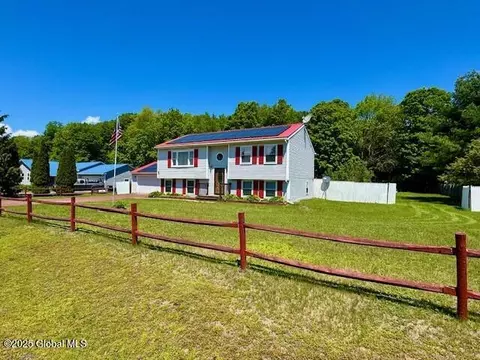53 Morgans Ln, Fort Ann, NY 12827