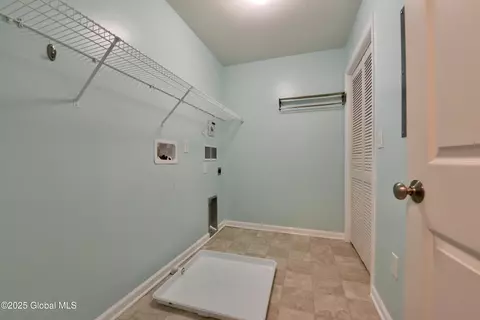 1003 Grayson Pl, Schenectady, NY 12302 photo 34