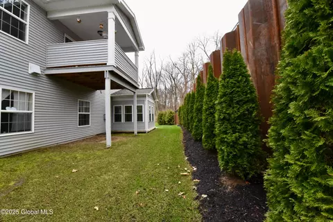 1003 Grayson Pl, Schenectady, NY 12302 photo 38