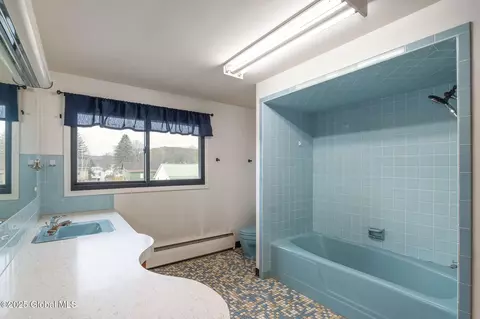 Bath - 162 Elm St, Cobleskill, NY 12043 photo 1 of 5