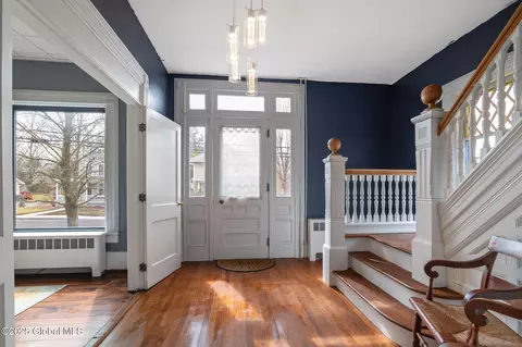 Entry Way - 162 Elm St, Cobleskill, NY 12043 photo 2 of 6