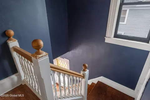 Entry Way - 162 Elm St, Cobleskill, NY 12043 photo 4 of 6