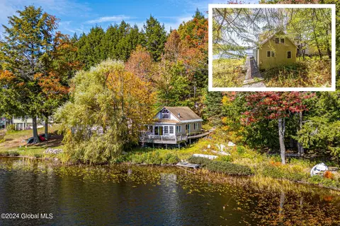 22 Forest Rd, Middle Grove, NY 12850