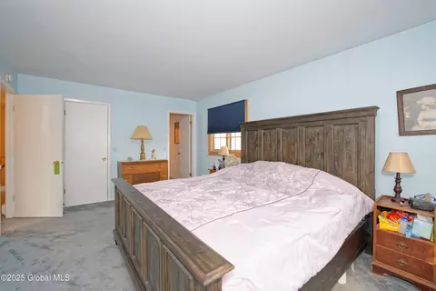 Bedroom - 105 Overlook Dr, Cobleskill, NY 12043 photo 1 of 5