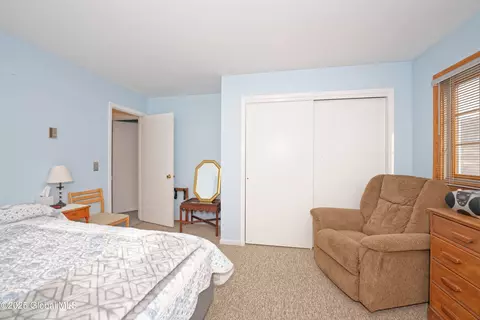 Bedroom - 105 Overlook Dr, Cobleskill, NY 12043 photo 5 of 5