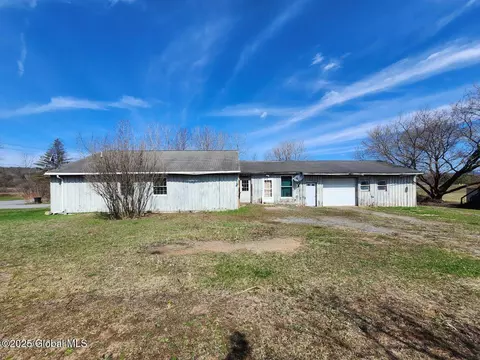 1184 Tripoli Rd, Fort Ann, NY 12827